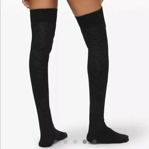 NEW Lululemon Savasana Sock Black Color